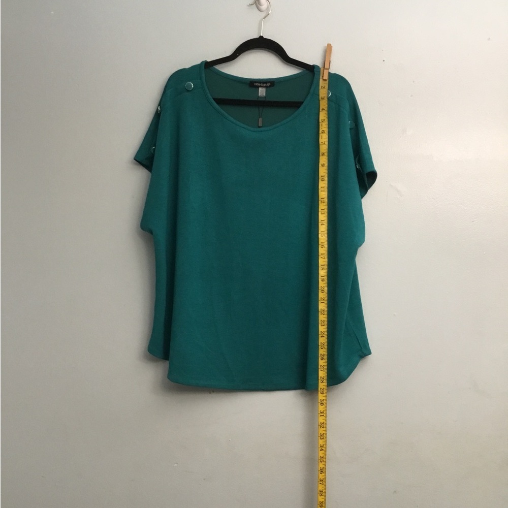 Cable & Gauge Teal Blouse